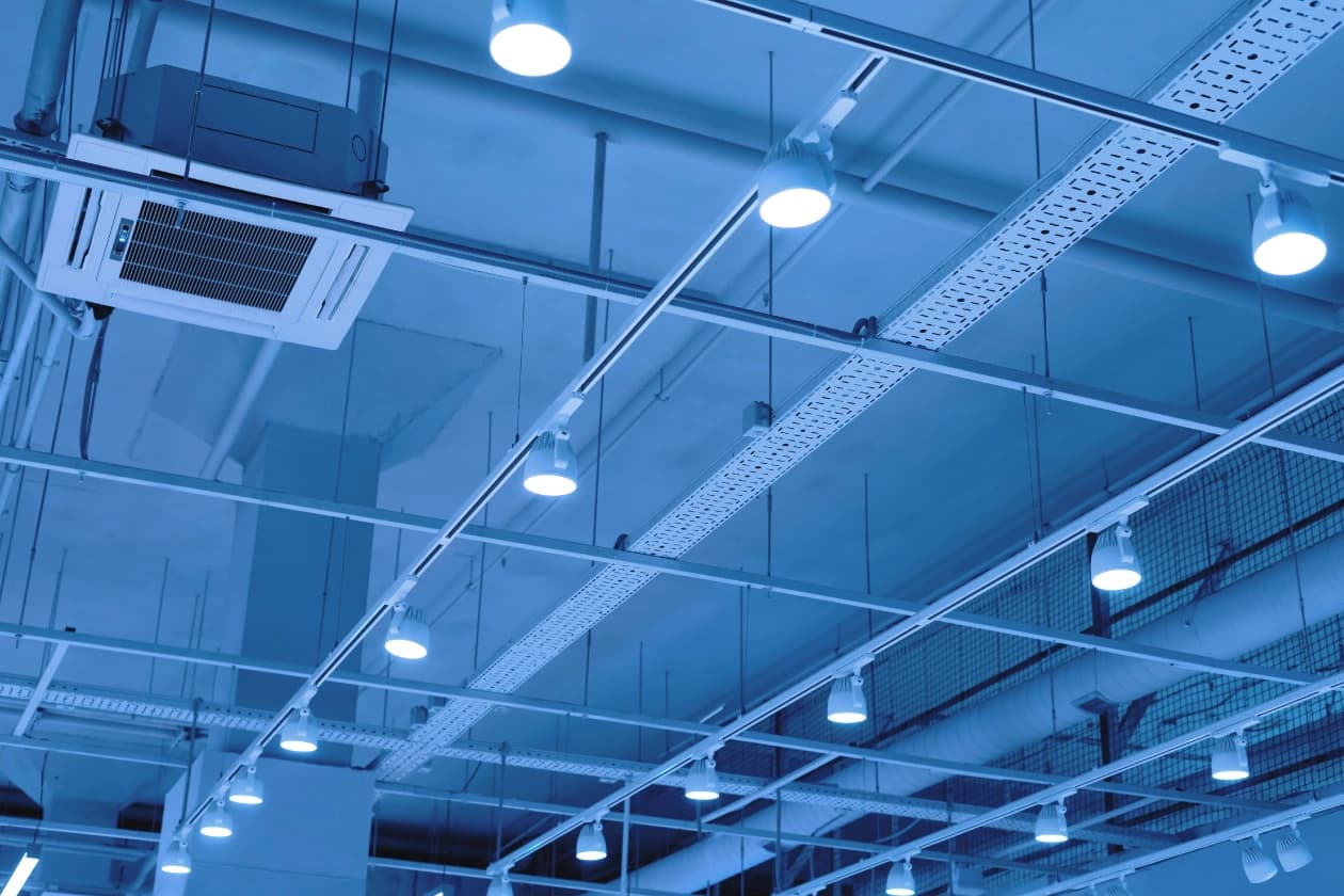 Sistemas de iluminación y cableado eléctrico